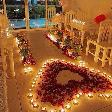 Romantic Roses and Candles Decorations, Red and Pink Mix Roses, Glass Vase, T-Light Candles, Rose Petals